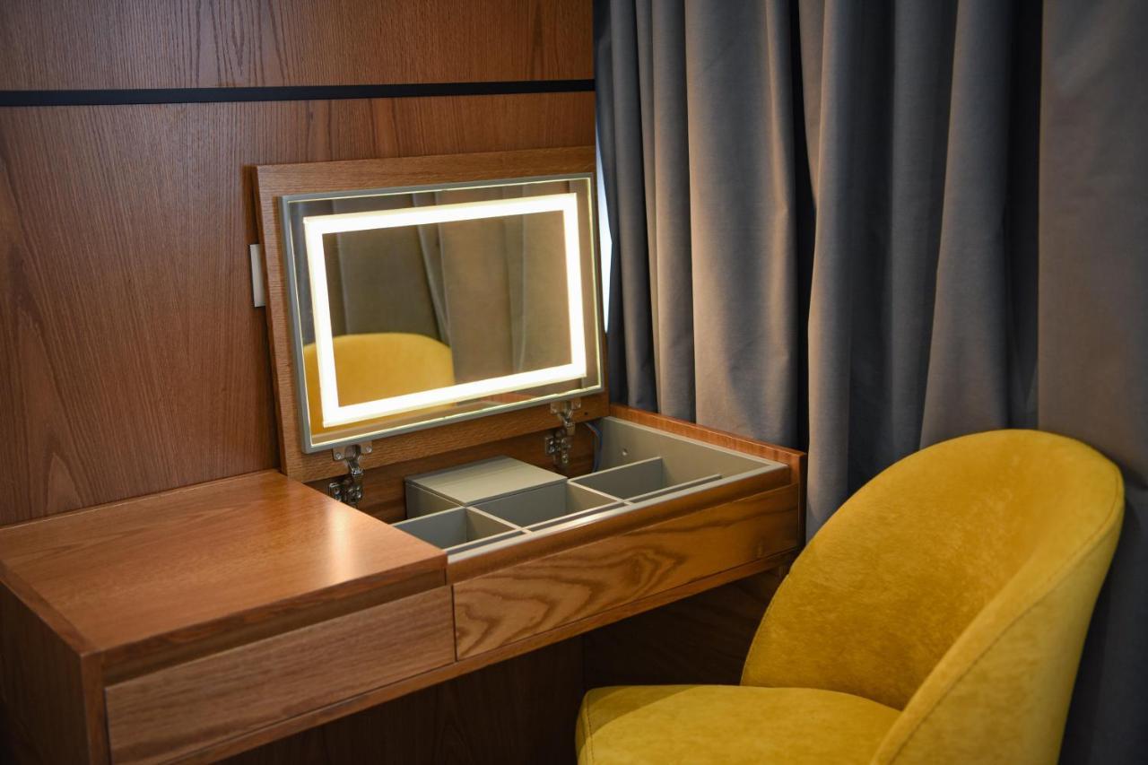 The Wilson Tirana Otel Dış mekan fotoğraf